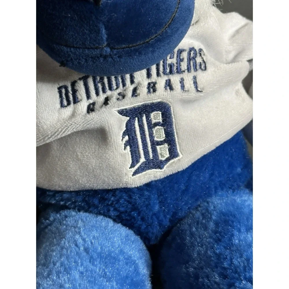 forever collectibles Monkey Detroit Tigers